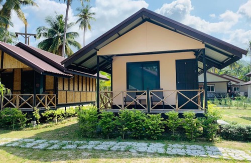 Chaloklum Hotel | Phangan Chalet Bungalows