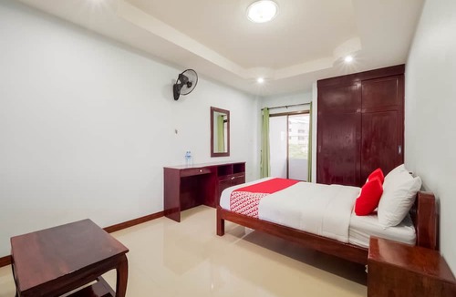 Bang Pla Soi Hotel | OYO 1087 Udom Khomkham Apartment