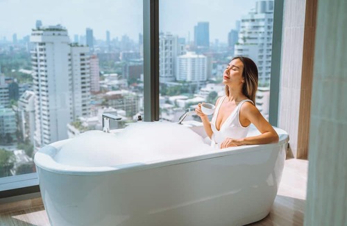 Nana Hotel | Hyatt Regency Bangkok Sukhumvit