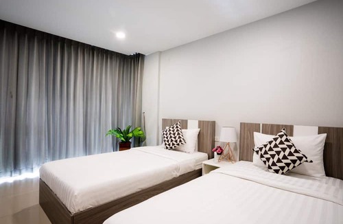 Saen Suk Hotel | ONPA Hotel & Residence Bangsaen