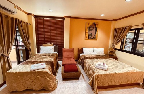 Sri Phum Hotel | Mini Cost Apartment & Guesthouse