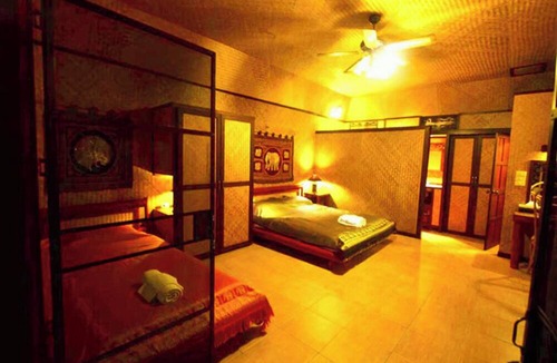 Mae Ai Hotel | Old Tree's House
