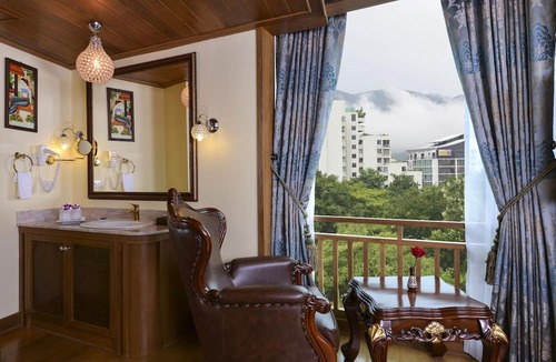 Nimman Hotel | Peak Nimman Prestige Hotel