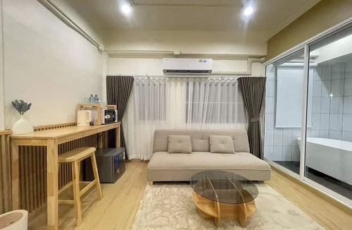 Phuket Hostel | Shade House - Phuket Downtown