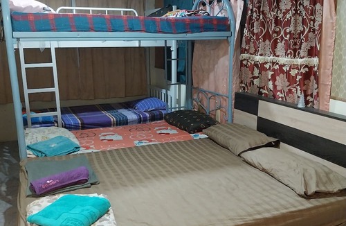 Yan Nawa Hostel | Danee Hostel