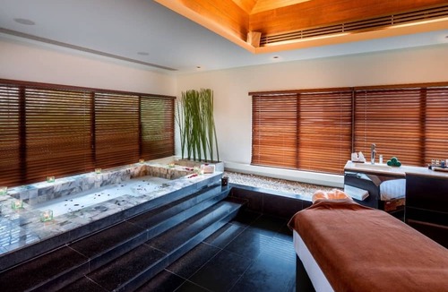 Cherngtalay Resort | Twinpalms Surin Beach Phuket