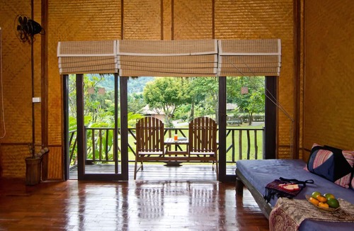 Mae Rim Hotel | Hmong Hilltribe Lodge