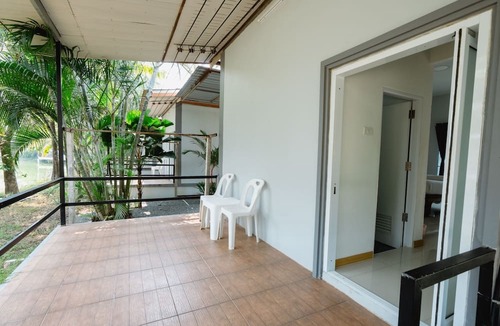 Khao Saming Hotel | Lamphurai Riverside Resort and Spa
