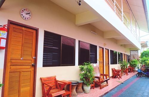Wieng House | Orchid House