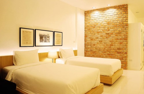 Thap Sai Hotel | The Natural Garden - Khao Soi Dao -