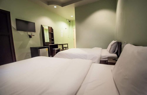 Thoeng Hotel | Wattanawan Hotel