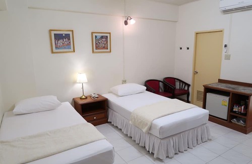Samsen Nok Hotel | Phawana Sweet Hotel