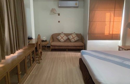 Phrae Hotel | Mae Yom Palace Hotel