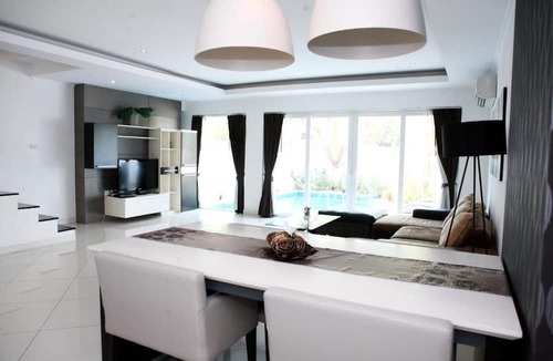 North Pattaya Villa | Wongamat Pool Villas By Pattaya Sunny Rentals