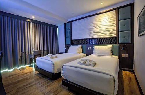 Phitsanulok Hotel | Holatel Hotel Phitsanulok