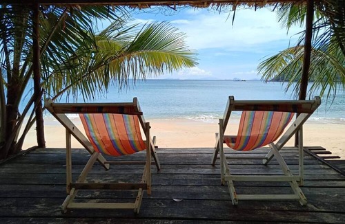 Ranong Hotel | Goldkey Bungalow