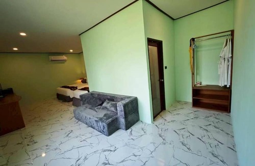 Satun Hotel | Dong Talay Lipe Beach Resort