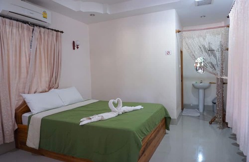 Wisai Tai Hotel | Nampueng Resort