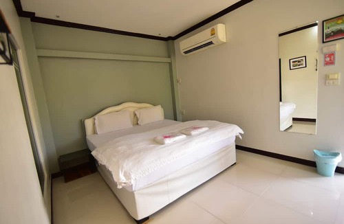 Nakhon Sawan Hotel | Bangrak Resort
