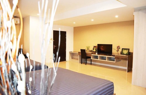 Thung Maha Mek Hotel | Serena Sathorn Suites