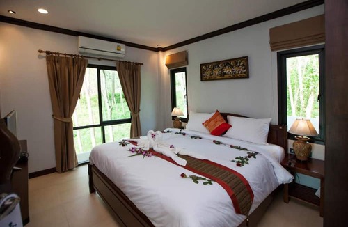 Nong Thale Villa | Krabi Naka Villa