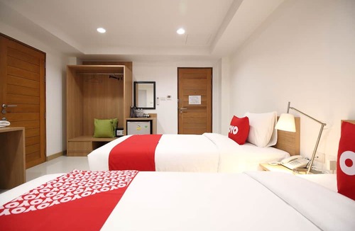 Wat Bowon Niwet Hotel | Super OYO 483 Pannee Hotel Khaosan