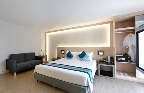 Bang Chalong Hotel | O2 Grand Suvarnabhumi Airport - Free Scheduled Shuttle from Hotel to Suvarnabhumi Airport