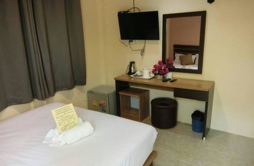 Santi Suk Hotel | Kiangphu Resort