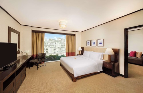 Witthayu Hotel | Conrad Bangkok Residences