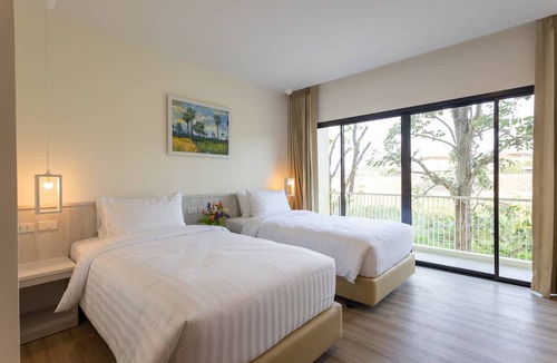 Si Racha Hotel | Porestva Hotel Sriracha