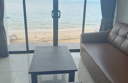 Bang Po Hotel | March Samui Resort