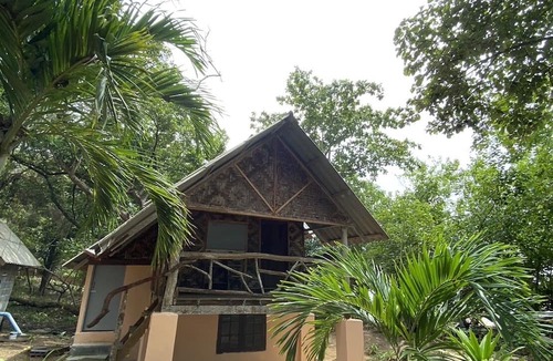 Nuea Khlong Hotel | Koh Phu Valley