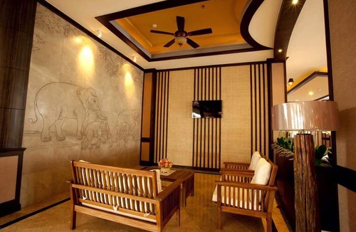 Chonburi Hotel | J & Y Lodge Hotel