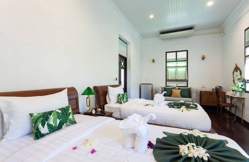 Talat Nuea Hostel | Sound Gallery House - Hostel