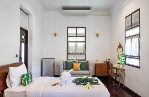 Talat Nuea Hostel | Sound Gallery House - Hostel