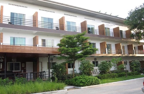 Sung Noen Hotel | Baansakulpetch Hotel