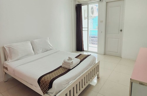 Nonthaburi Hotel | Zenith Life