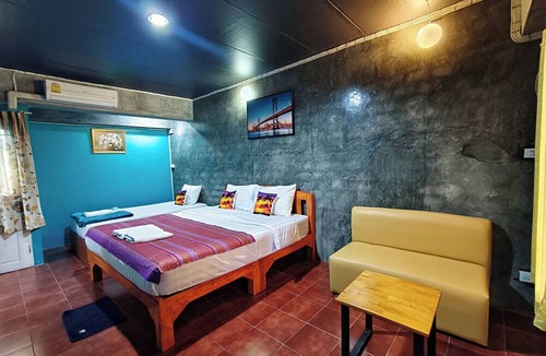 San Kamphaeng Hotel | ORA HOUSE