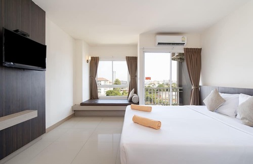 Nong Bon Hotel | Leenova Hotel