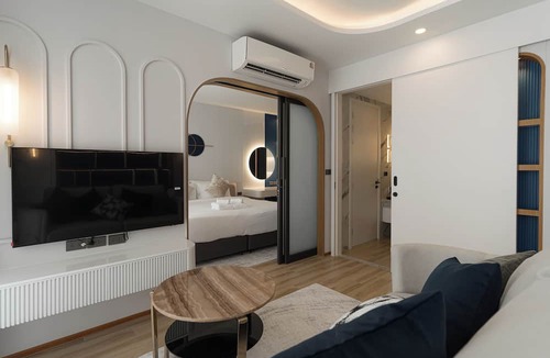 Bang Tao Hotel | Above Element Bangtao Phuket by Arthouse Collection