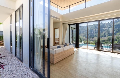 Ban Sakhu Villa | Aileen Saku Elegant 4BR Villa P3v27/28
