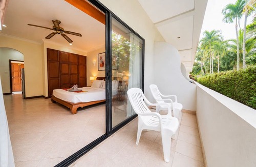 South Pattaya Hotel | View Talay Longstay Hotel & Suites