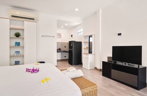 Cherngtalay Hotel | La Casa Bangtao Resort