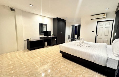 Patong Hotel | Chapter 26 Guesthouse