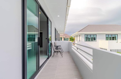 Rawai Villa | 2 Villas 2 Kitchens Huge Pool V258