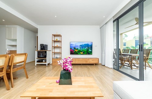 Bang Tao Apartment | Seaside 2BR 200 m to BangTao beach