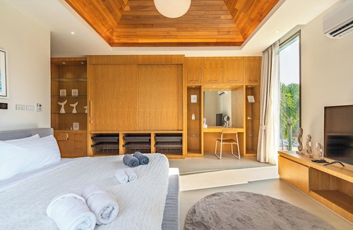 Si Sunthon Villa | New Stunning Villa Very Modern V183