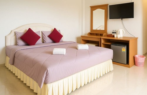 Nong Thale Hotel | Srisuksan Klong Muang Beach