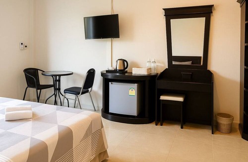 Nong Thale Hotel | Srisuksan Klong Muang Beach
