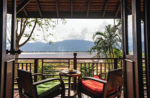 Pathouphone Hotel | La Folie Lodge